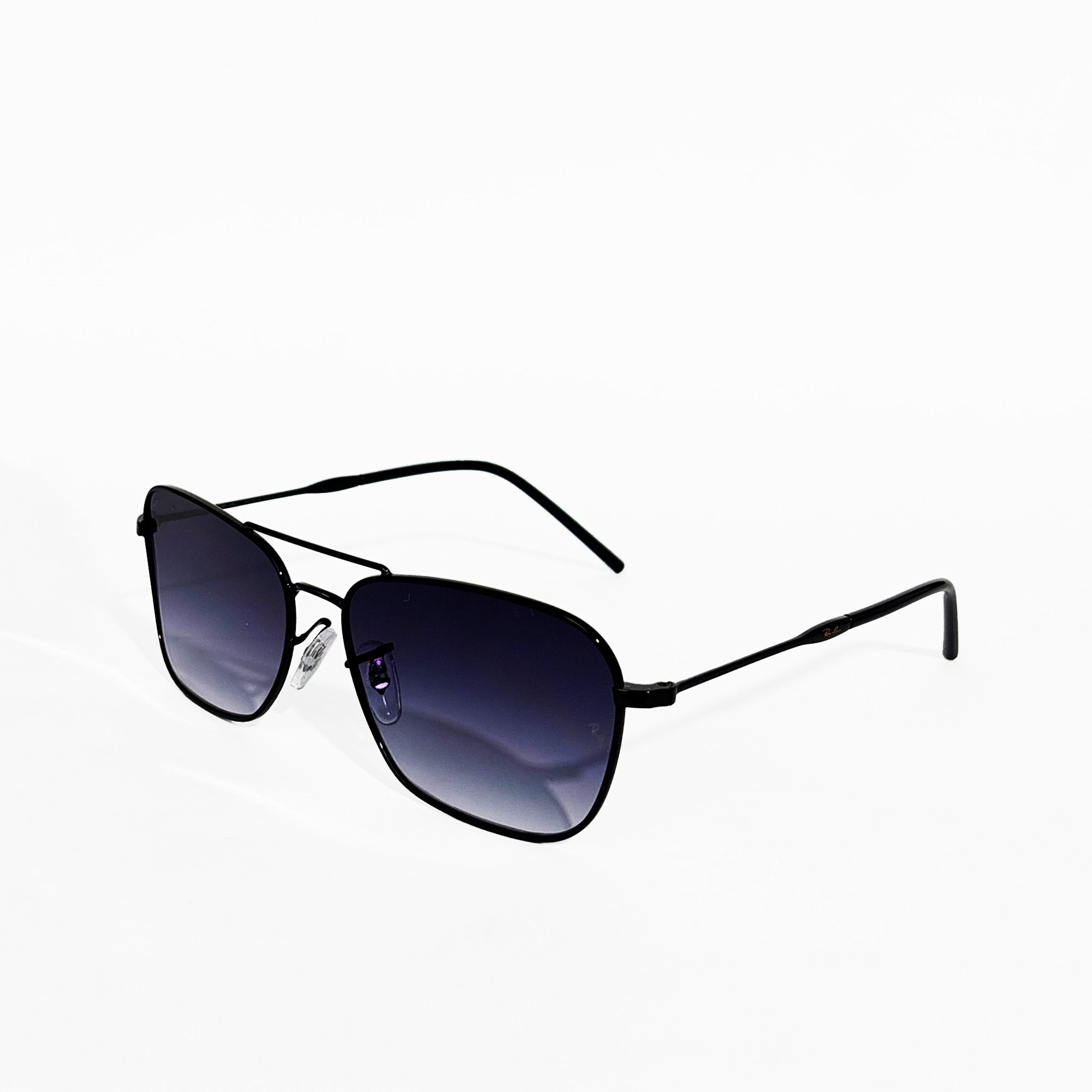 Nova Black Gradient Aviator Sunglasses